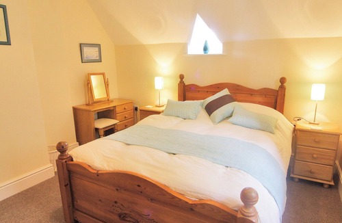 Llangollen Cottage | Berwyn Stationmasters House - HW7641