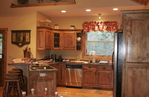Topton Cabin | BEST LOCATION ON THE LAKE. STUNNING VIEWS FROM EVERY ROOM; RIGHT ON THE WATER.