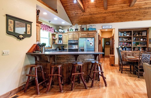 Topton Cabin | BEST LOCATION ON THE LAKE. STUNNING VIEWS FROM EVERY ROOM; RIGHT ON THE WATER.