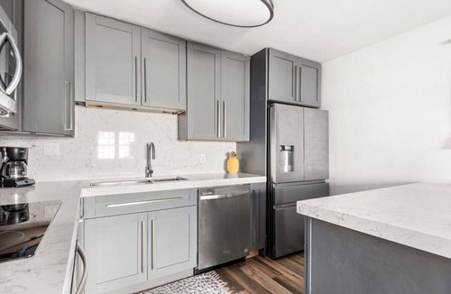 Music Row House | Best Location! Walk to Midtown Bars