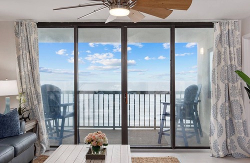 Ash Condo | Best of the Best! Completely remodeled Oceanfront 4 bed 3 bath Luxury End Unit!