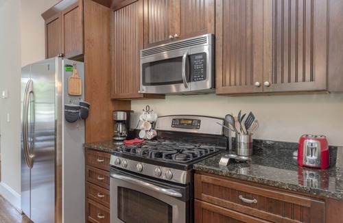 Cheshire House | Best of Times | Mountain View, Covered Porch & 5 Min. to Downtown Black Mtn!