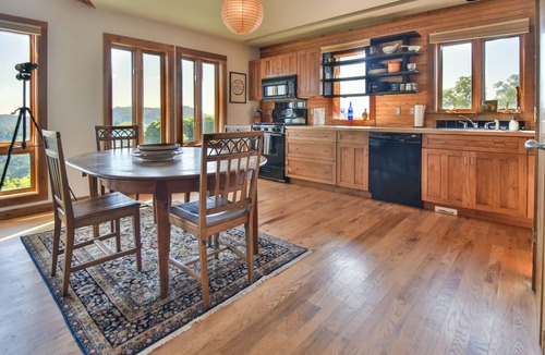 Clyde Cabin | Best Views in the mountains by far on Run Away Ridge! Ultimate Privacy