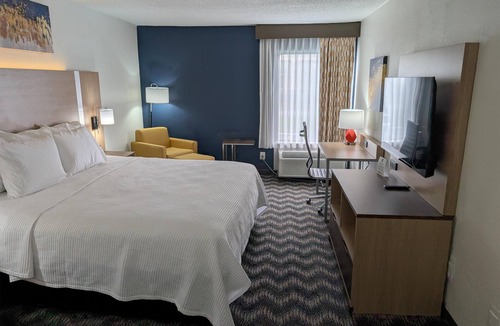 Greensboro Hotel | Best Western Greensboro Coliseum Inn