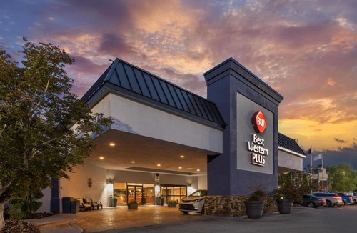 Madison Hotel | Best Western Plus Madison-Huntsville Hotel
