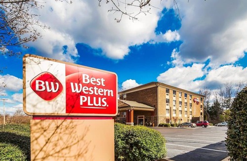 Pineville Hotel | Best Western Plus Pineville-Charlotte South