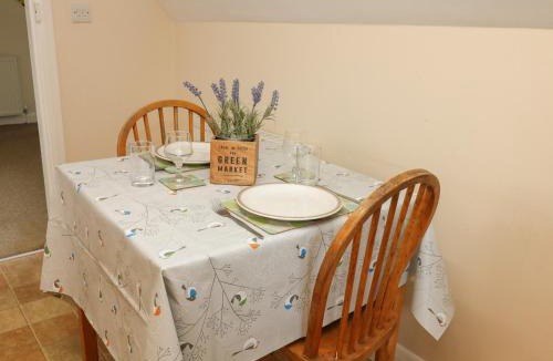 Calver Apartment | Bethany B