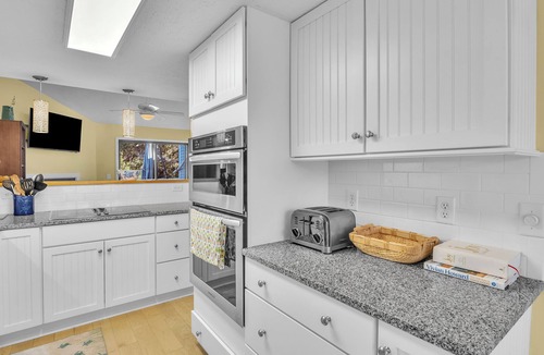 Bald Head Island Condo | BHI Retreat in Royal James - Club Access - Community Pool - Golf Carts Included