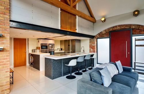 Horton Cottage | Big Barn at Dairy Cottages