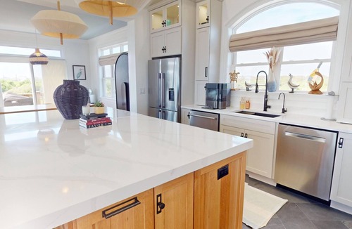 Carova Beach House | Bikinis and Bellinis Fantastic amenities, game rm, 4x4 required