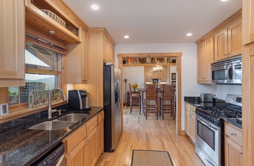 Glenville House | Birds eye view of Lake Glenville and beyond