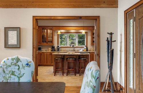 Sapphire House | Black Bear Lodge - Home with Panoramic Mountain Views!