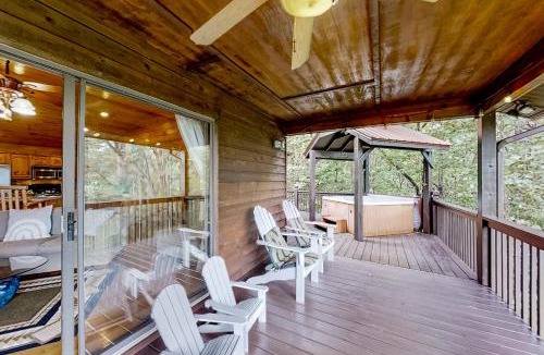 Murphy House | Black Bear's Den