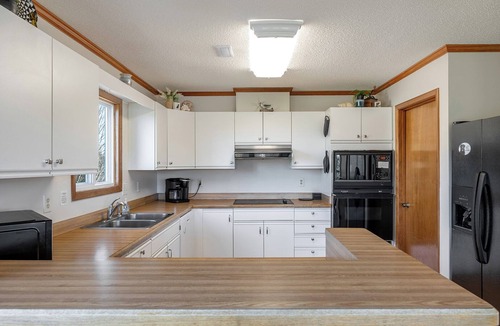 Pine Knoll Shores House | Black Dog Beach House, Soundside House in Pine Knoll Shores, NC!