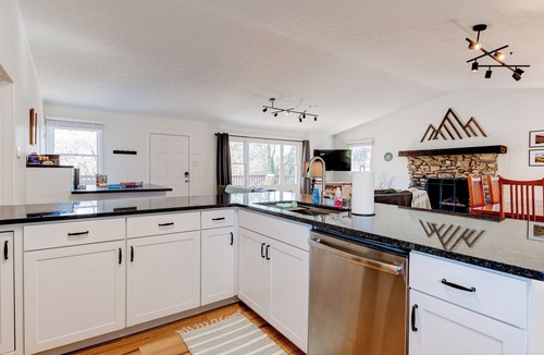 Black Mountain House | Black Mountain Retreat! Pool/HotTub/Games/FirePit