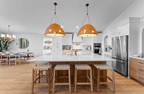 Mayhew House | Blanca Bay on Brawley