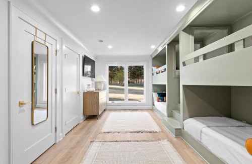 Mayhew House | Blanca Bay on Brawley