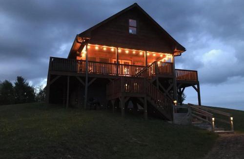Fleetwood House | Blessed Sunset Getaway
