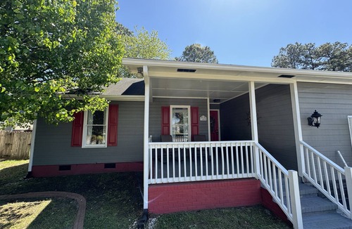 South View House | Blissful Stay near Ft Bragg