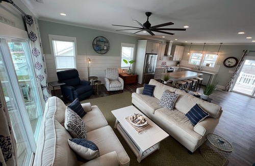 Atlantic Beach House | Blocks to the Beach! Huge Patio & Fenced-In Backyard.