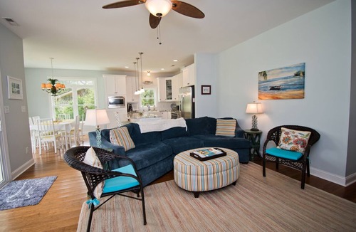 Pine Knoll Shores House | Blue Bungalow, Soundside House in Pine Knoll Shores in NC!