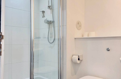 Newhaven Apartment | Blue Harbour Apartments