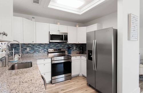 Colington Harbour House | Blue Harbour Haven: Pool Access | Pet-Friendly