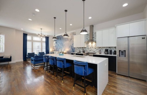 Hadley - Washington House | Blue Horizon - Hot Tub - Dual Rooftop Balconies
