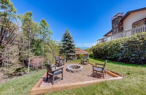 Waynesville House | Blue Spruce Retreat
