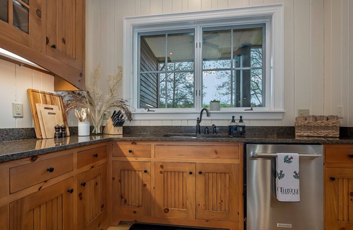 Mill Spring Villa | Bogey's Retreat at Bright's Creek