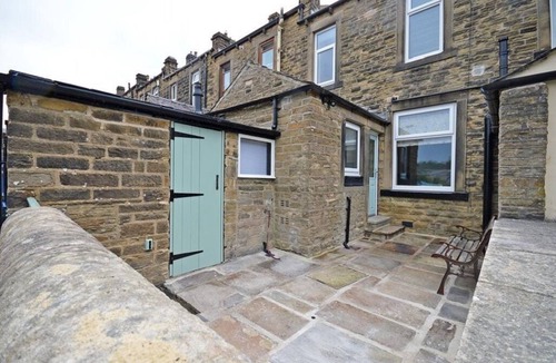 Skipton House | Boutique style centrally located terrace, award winning Skipton Yorkshire Dales