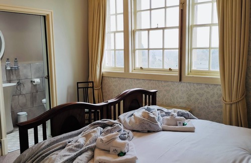 Melrose Bed & Breakfast | Bowden House B&B