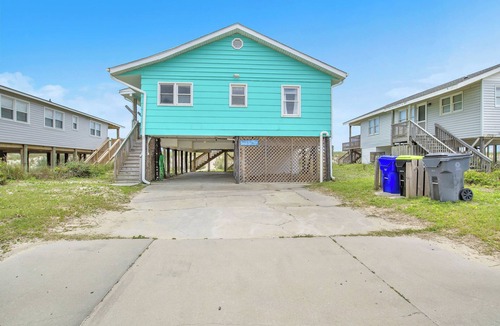 Long Beach House | Boys Oh Boy: Oceanfront House in West Beach