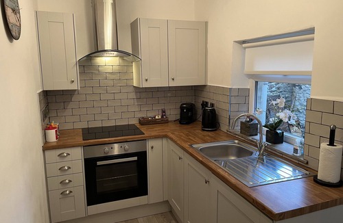 Eastgate Cottage | BRACKEN COTTAGE, pet friendly, character holiday cottage in Stanhope