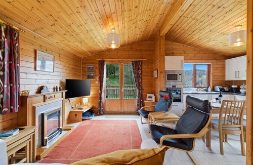 Murthly Cabin | Braeknowe Scottish Cabin Getaway