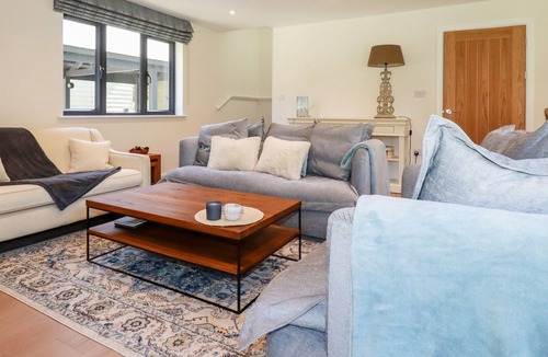 Bodmin House | BRAMBLES, pet friendly, country holiday cottage in Bodmin