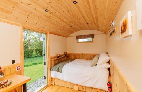 Allerford Cabin | Bramley Hut Allerford
