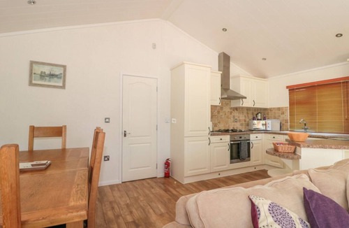 Puxton House | Bramley Lodge, Hewish