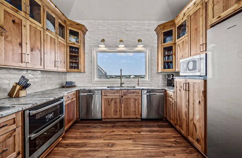 Surf City House | Brand-new oceanfront home with private pool, hot tub & four-story deck