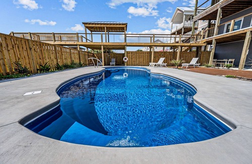 Surf City House | Brand-new oceanfront home with private pool, hot tub & four-story deck