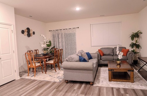 Durham House | Brand New spacious Home – 3BR-3BA Near Duke Hospital , NCCU, Downtown & RTP