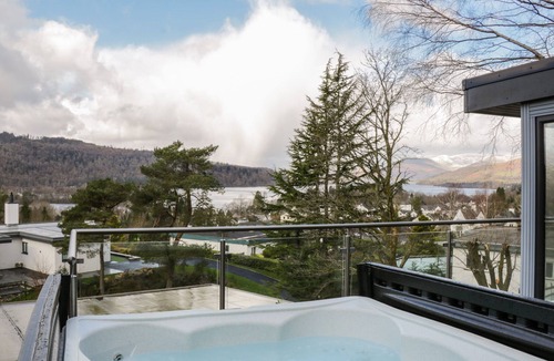 Bowness-on-Windermere House | Brantlea