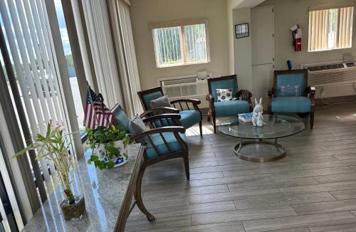 Greensboro Hotel | Bravo Inn Greensboro