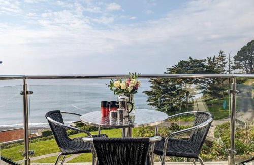 Seaton House | Breakers - Mount Brioni