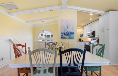 Holden Beach House | "Breathe EZ" - Oceanfront Home, 4 Bedrooms/3.5 Bathrooms