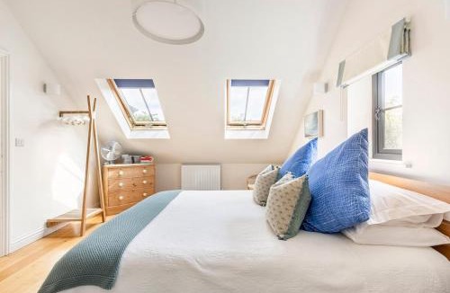 Newton Ferrers House | Breathtaking Countryside Views From The Barn at Dunstone