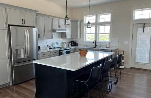Kill Devil Hills House | Breeze On Inn