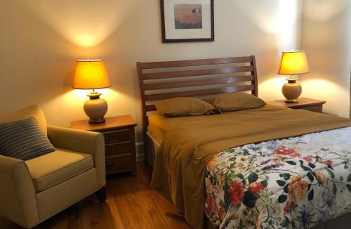 Hamlet House | Brick House Retreat
