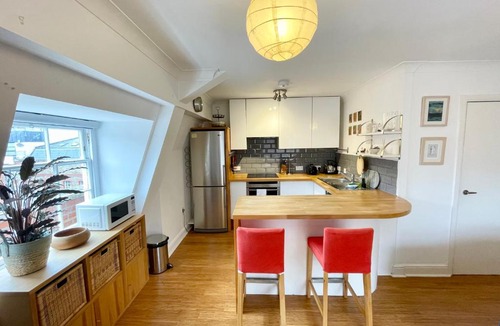 Saint Paul's Apartment | Bright 1 double bed apartment near Cabot Circus