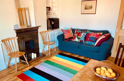 Fenham Apartment | Bright 2-bed Apartment With Office in Newcastle